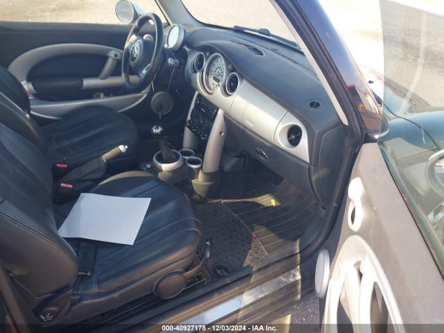 2004 MINI COOPER WMWRC33424TC50892 Photo 4