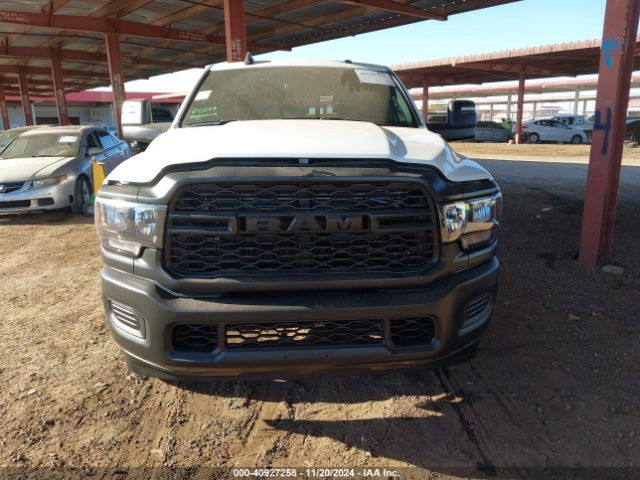 3C6UR5CJ7RG313037 RAM 2500 Tradesman  4x4 6'4 Box