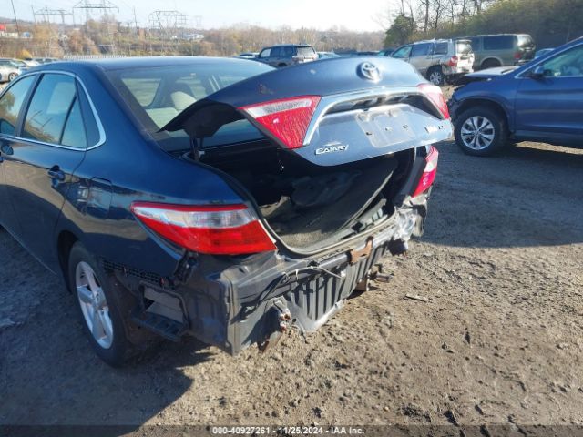 4T1BD1FK9FU143201 Toyota Camry Hybrid Le