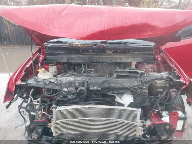 3C4PDCBB8KT738492 Dodge JOURNEY SE