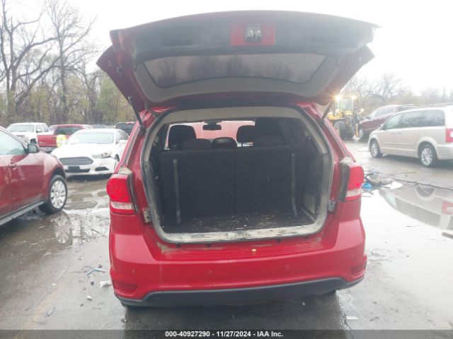 3C4PDCBB8KT738492 Dodge JOURNEY SE