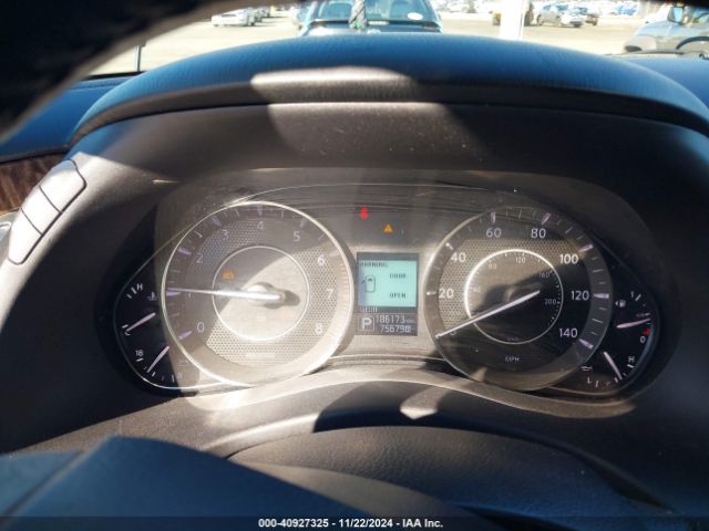 JN8AY2NC0H9506113 Nissan ARMADA SV