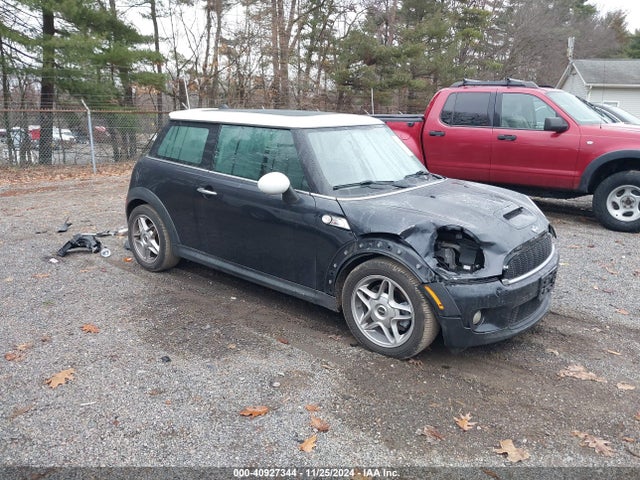 2008 MINI COOPER S WMWMF73568TT90917 Photo 0