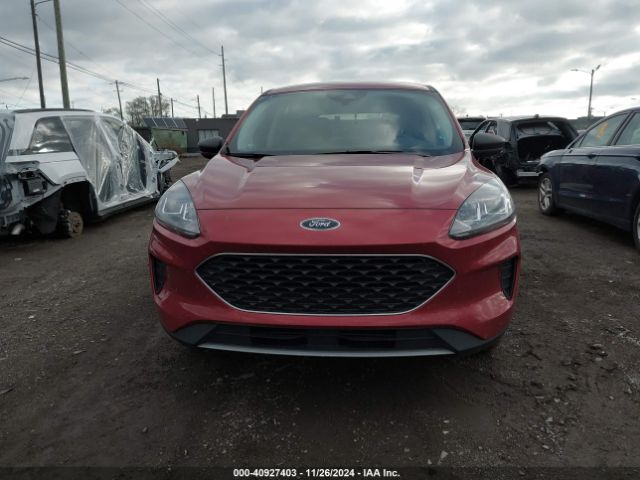 1FMCU9G60NUB70712 Ford ESCAPE SE