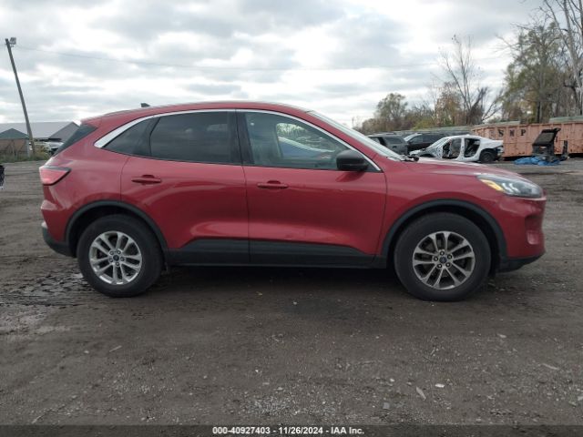 1FMCU9G60NUB70712 Ford ESCAPE SE
