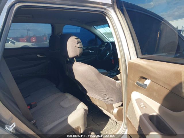 5NMS2CAD7KH093592 Hyundai Santa Fe Se
