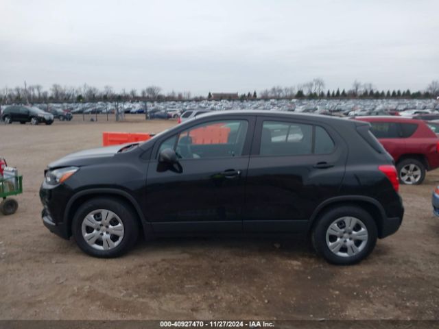 3GNCJKSB7KL175461 Chevrolet TRAX LS