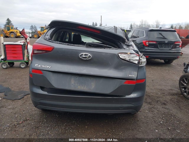 Hyundai TUCSON SE 2019 KM8J2CA48KU064361 Image 17