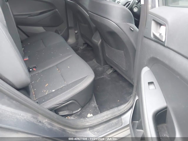 Hyundai TUCSON SE 2019 KM8J2CA48KU064361 Image 8