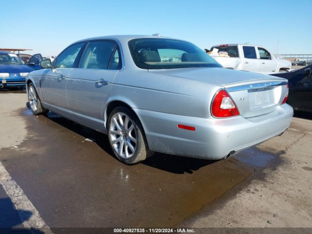 2008 JAGUAR XJ SAJWA79BX8SH29339 Photo 2
