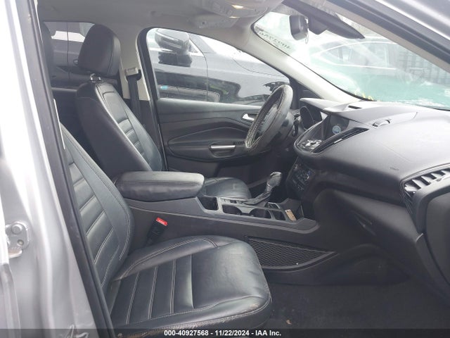 Ford Escape Titanium 2017 1FMCU0JD1HUD37957 Image 5