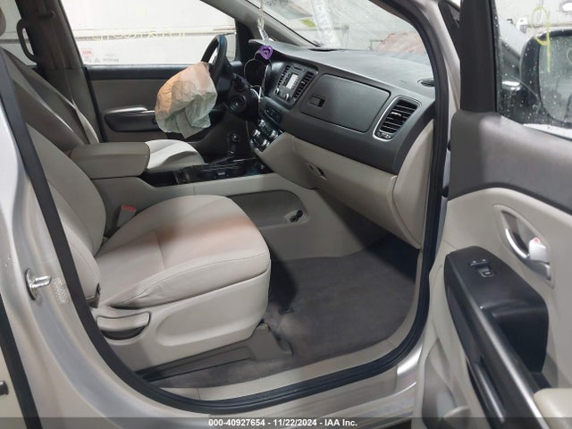 KIA SEDONA LX 2016 KNDMB5C1XG6188062 Image 5