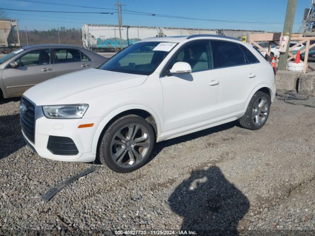 WA1JCCFS7HR010743 Audi Q3 2.0t Premium