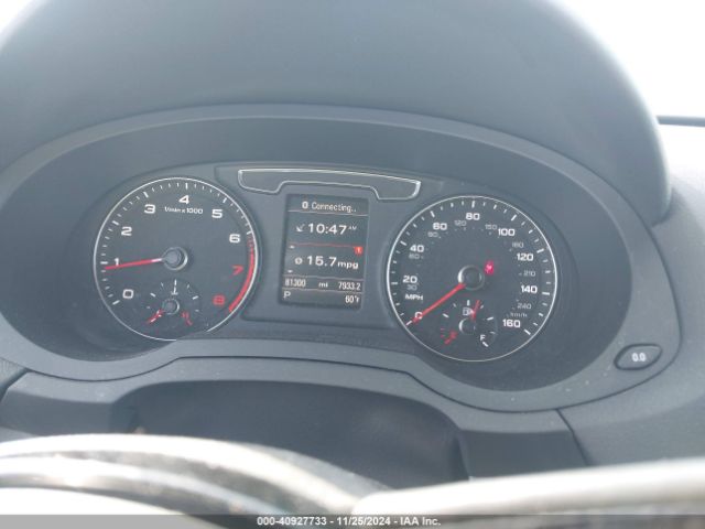 WA1JCCFS7HR010743 Audi Q3 2.0t Premium