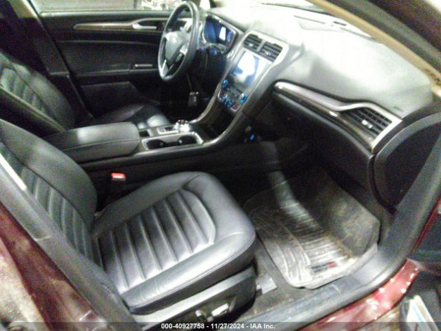 3FA6P0T94JR145467 Ford FUSION SE