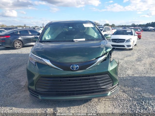 5TDKSKFC4RS135833 Toyota SIENNA LE