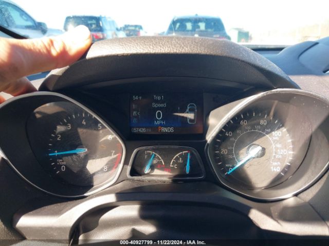 1FMCU0HD2JUC75061 Ford ESCAPE SEL