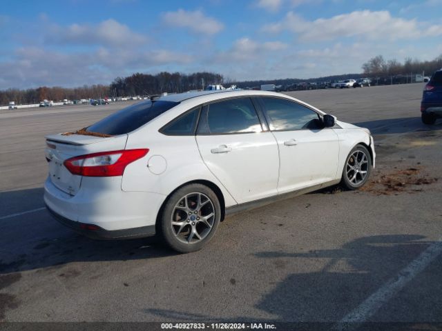 1FADP3F22EL102676 Ford FOCUS SE