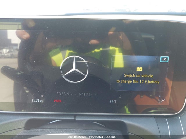 W1KAF4GB1PR069566 Mercedes-Benz C 300 Sedan