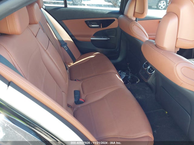 W1KAF4GB1PR069566 Mercedes-Benz C 300 Sedan