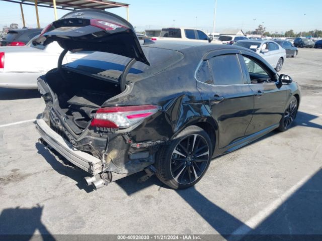 4T1B61HK6KU175167 Toyota CAMRY XSE