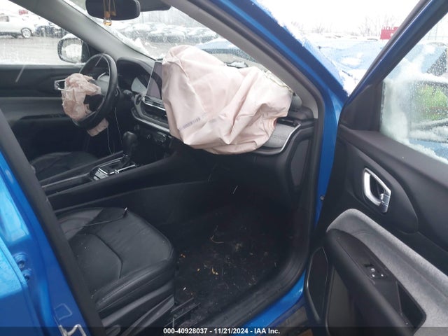 Jeep Compass Latitude Lux 4x4 2022 3C4NJDFB0NT128056 Image 5
