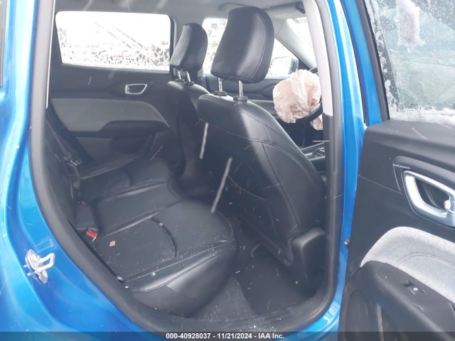 Jeep Compass Latitude Lux 4x4 2022 3C4NJDFB0NT128056 Image 8