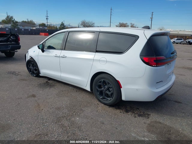 Chrysler Pacifica Hybrid S Appearance Pkg 2024 2C4RC1S78RR112174 Image 3