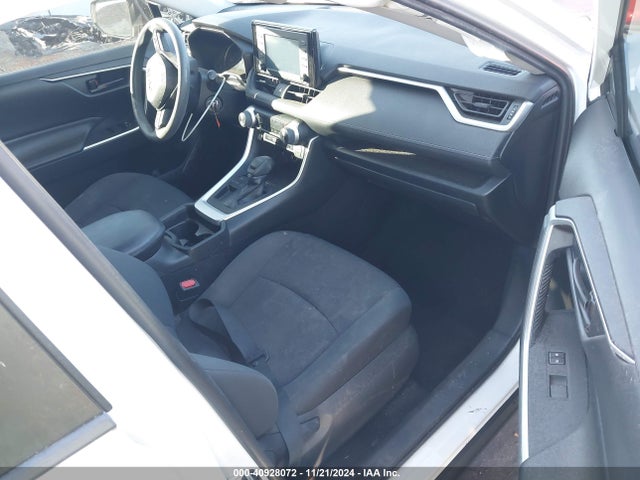 Toyota RAV4 LE 2019 2T3H1RFV1KC006655 Image 5
