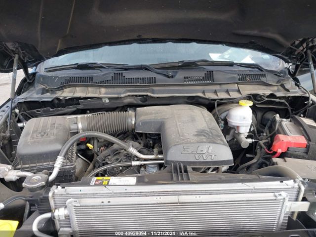 1C6RR6LG7RS123778 RAM 1500 Classic Warlock  4x2 5'7 Box