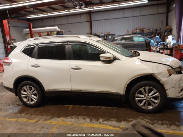 5N1AT2MV5EC771438 Nissan ROGUE SV