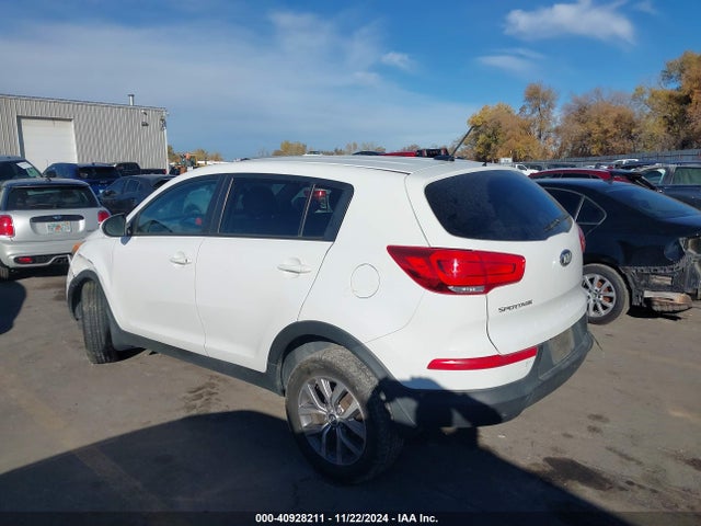 KIA Sportage Lx 2014 KNDPB3AC0E7650805 Image 3