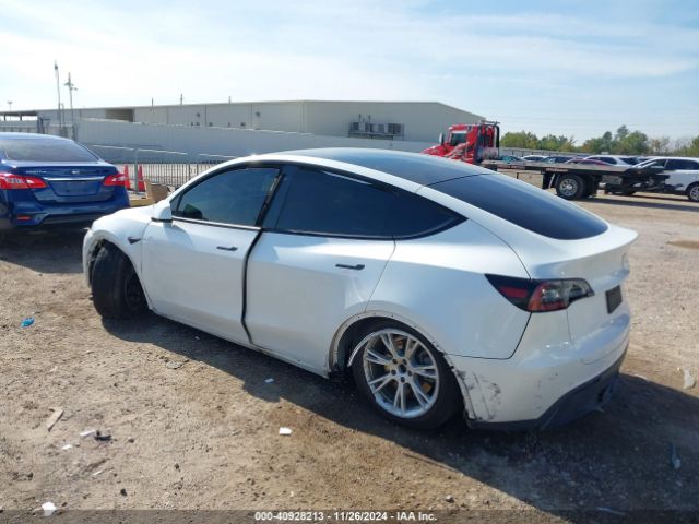 5YJYGDEE7LF028328 Tesla Model Y Long Range Dual Motor All-wheel Drive