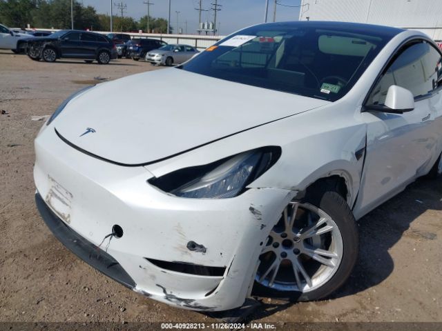 5YJYGDEE7LF028328 Tesla Model Y Long Range Dual Motor All-wheel Drive