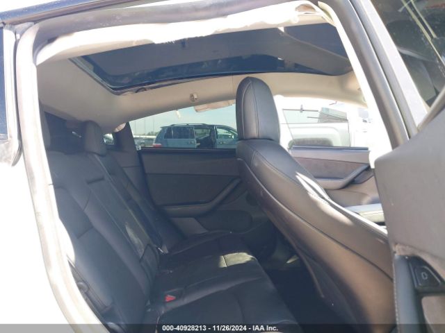 5YJYGDEE7LF028328 Tesla Model Y Long Range Dual Motor All-wheel Drive