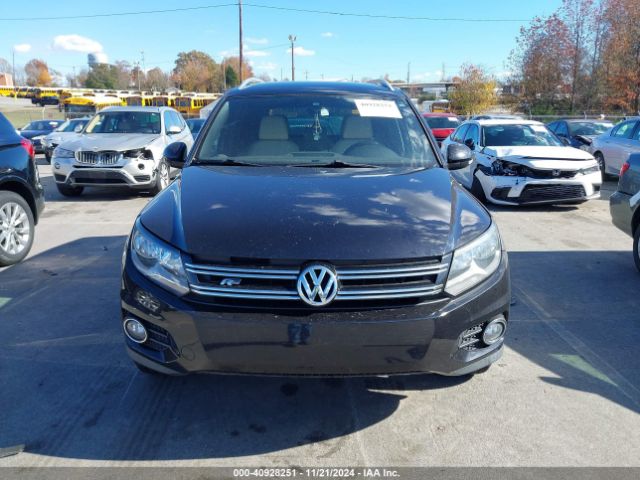 WVGAV7AX5GW047585 Volkswagen Tiguan R-line