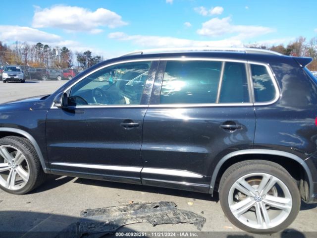 WVGAV7AX5GW047585 Volkswagen Tiguan R-line