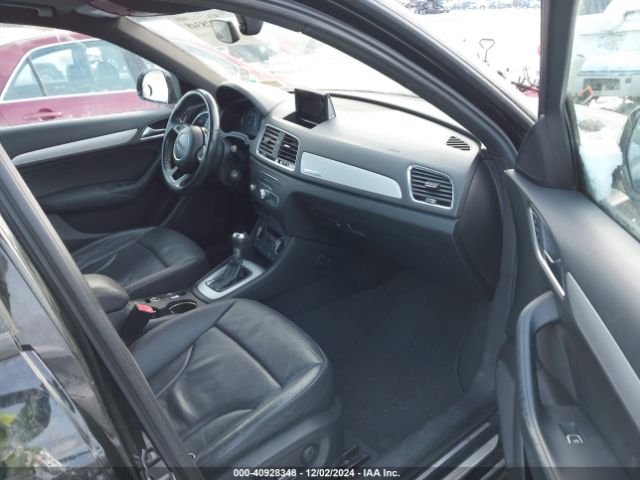WA1ECCFS2JR013203 Audi Q3 2.0t Premium/2.0t Sport Premium