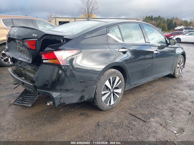 1N4BL4DV3KC139611 Nissan Altima 2.5 Sv