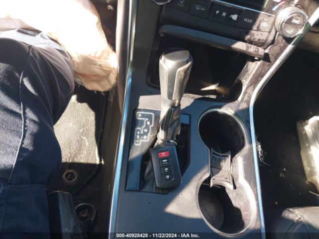4T1BF1FK0FU481094 Toyota CAMRY XLE
