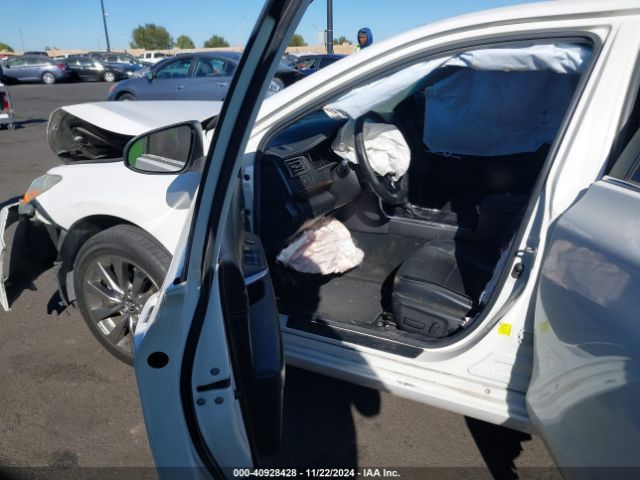4T1BF1FK0FU481094 Toyota CAMRY XLE