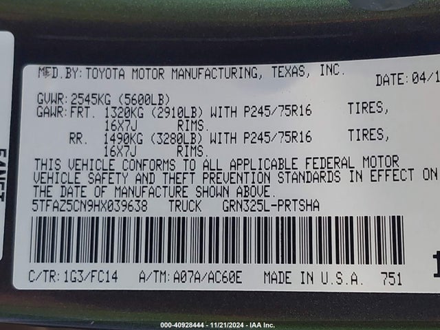 5TFAZ5CN9HX039638 Toyota Tacoma Sr5 V6