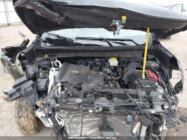 5N1DR3BA0NC238768 Nissan Pathfinder Sv 2wd