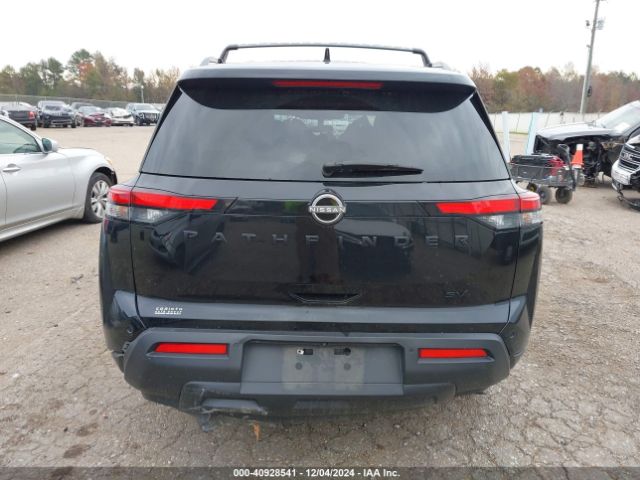5N1DR3BA0NC238768 Nissan Pathfinder Sv 2wd