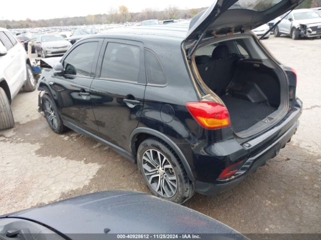 2018 MITSUBISHI OUTLANDER SPORT JA4AP3AU3JU007824 Photo 2