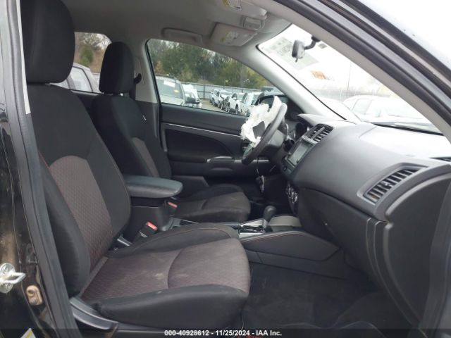 2018 MITSUBISHI OUTLANDER SPORT JA4AP3AU3JU007824 Photo 4