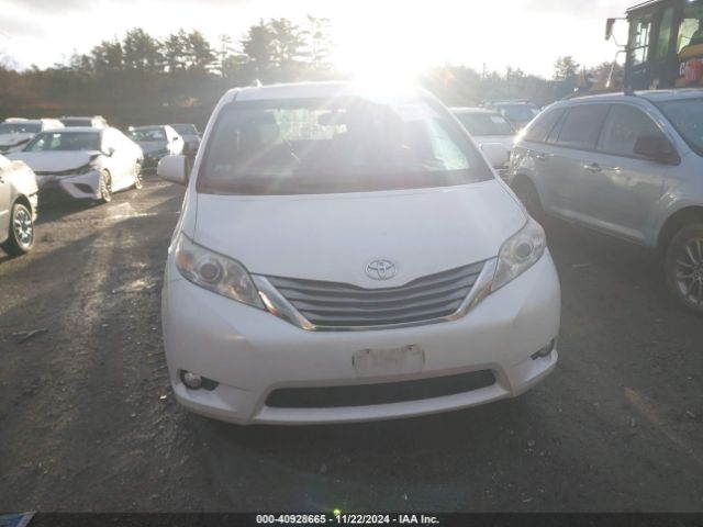 5TDDK3DCXFS107208 Toyota Sienna Xle/limited