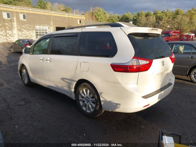 5TDDK3DCXFS107208 Toyota Sienna Xle/limited