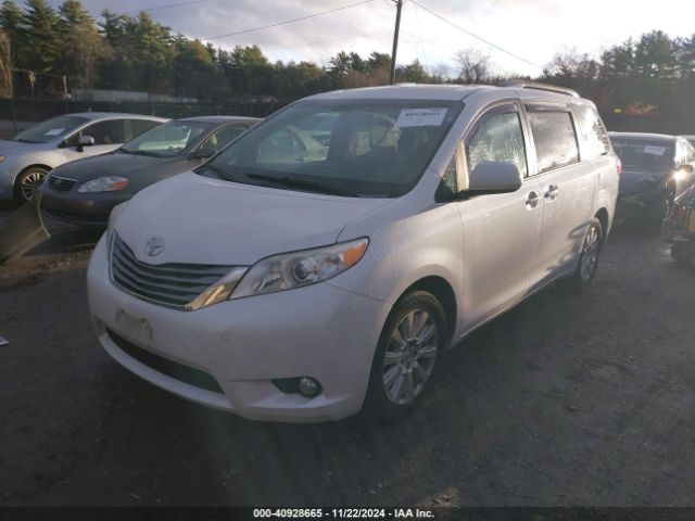 5TDDK3DCXFS107208 Toyota Sienna Xle/limited