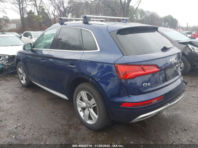 2019 AUDI Q5 WA1BNAFY7K2093775 Photo 2